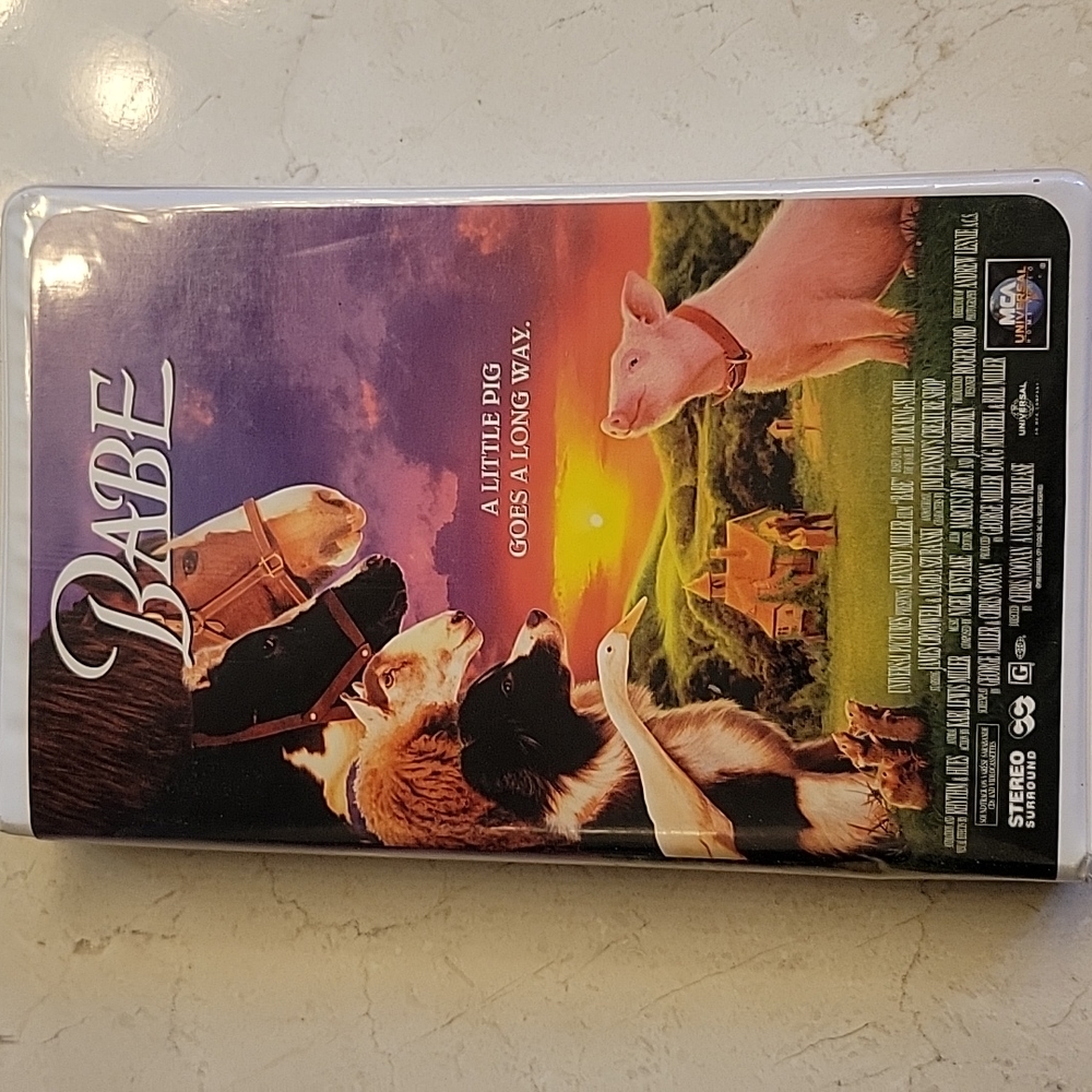 Universal Pictures Babe VHS Tape